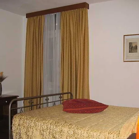 Hotel Pace 1954 Arco